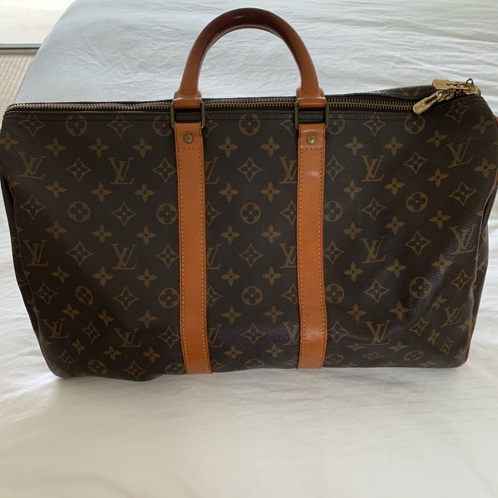 Louis Vuitton travels handbag 👜 Authentic